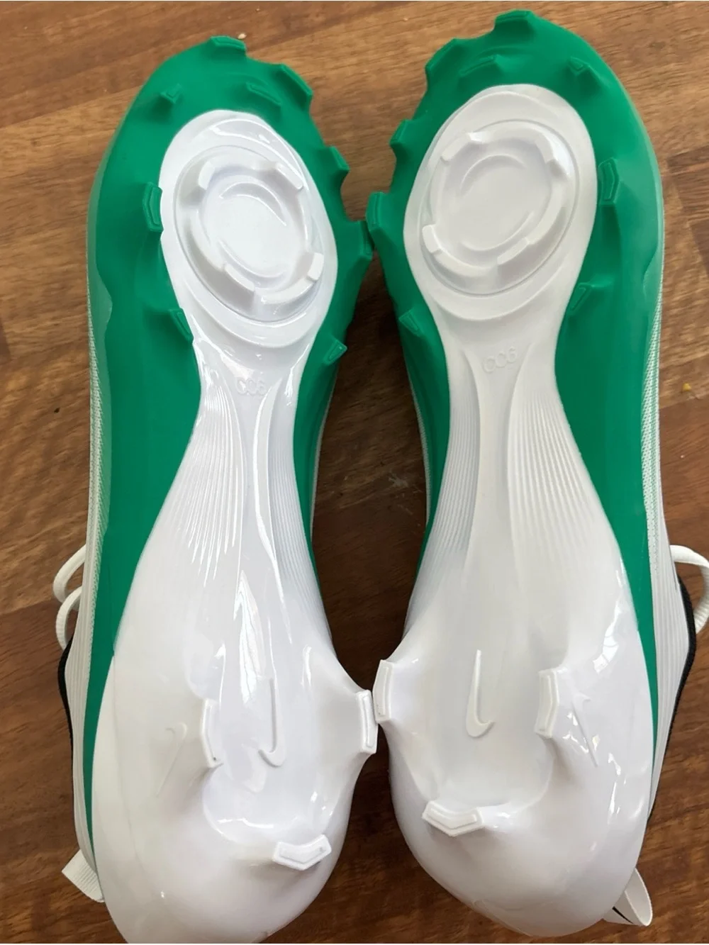 Nike Vapor Speed 3 White Stadium Green Football Cleats HM8849-100 Men’s 12.5